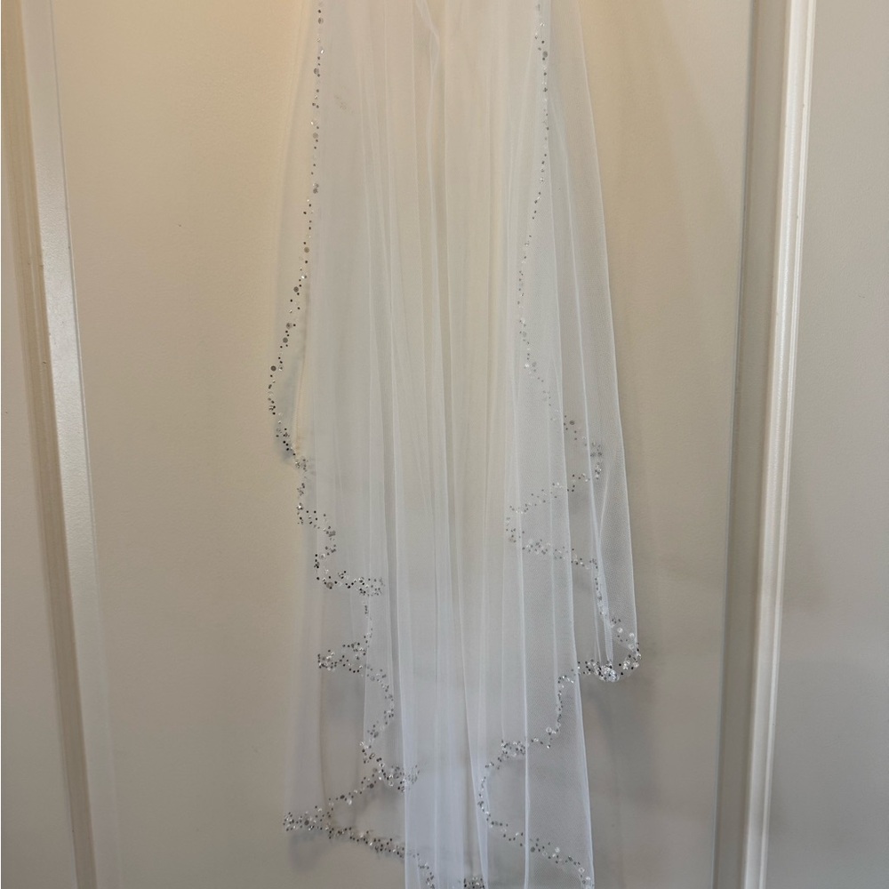 Elegant White Veil with Silver, Pearl, and Crystal Accents 33” long